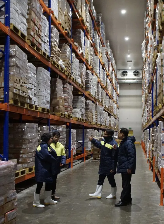Doanh nghiệp thực phẩm tăng 50% công suất, trữ lượng hàng lớn để TPHCM giản cách xã hội chống dịch ảnh 2 Doanh nghiệp thực phẩm tăng 50% công suất, trữ lượng hàng lớn để TPHCM giản cách xã hội chống dịch ảnh 2