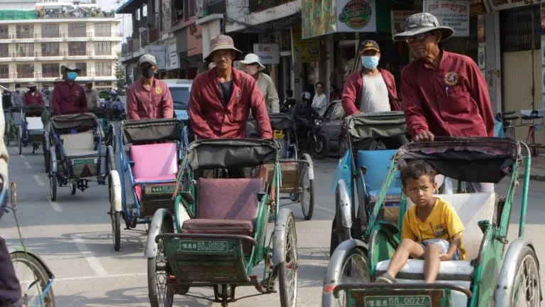 Coronavirus pandemic deepens Cambodia's microfinance 'crisis' ảnh 2 Coronavirus pandemic deepens Cambodia's microfinance 'crisis' ảnh 2