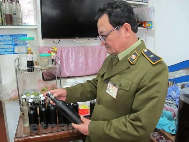 Tăng cường kiểm soát tiền chất công nghiệp lưu thông trên thị trường hình ảnh 1 Tang cuong kiem soat tien chat cong nghiep luu thong tren thi truong hinh anh 1