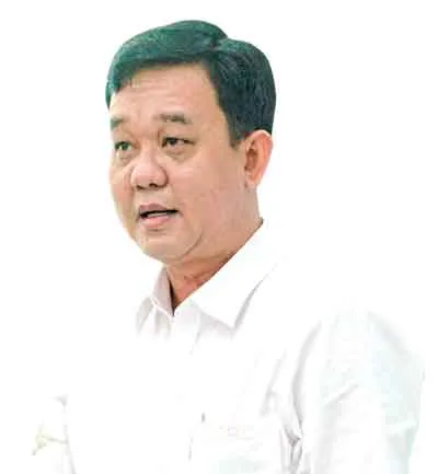 ong-huynh-ngoc-nha-4891.jpg
