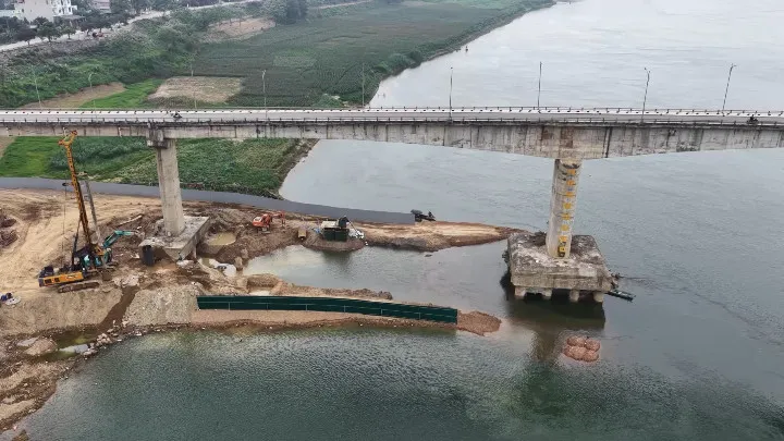 Phú Thọ yêu cầu đẩy nhanh tiến độ sửa chữa cầu Sông Lô