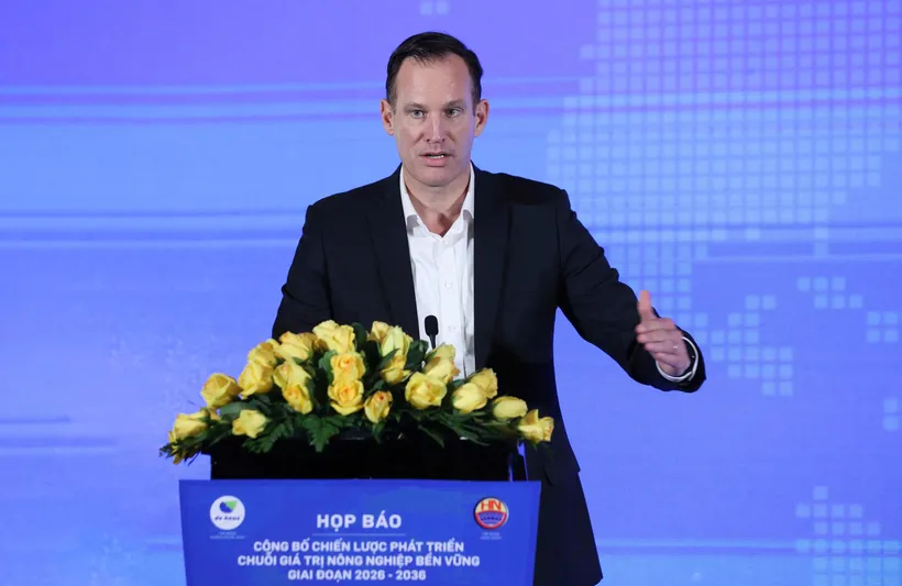 Ông Gabor Fluit, Tổng Giám đốc De Heus