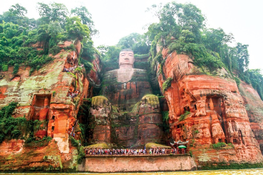 Núi thiêng Nga Mi ảnh 1