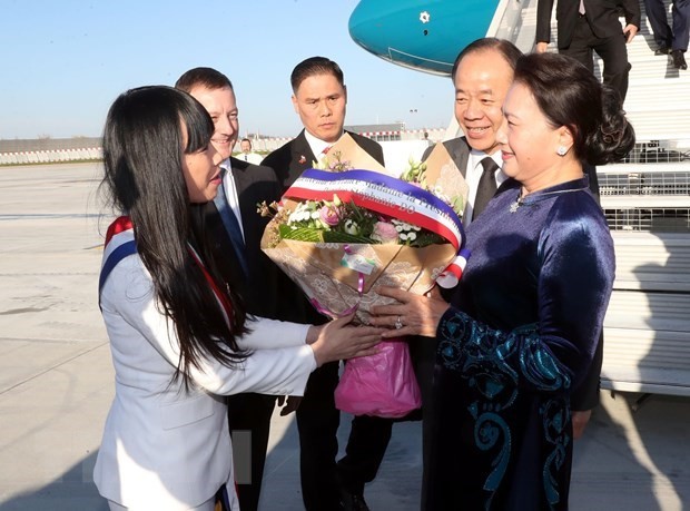 NA Chairwoman Nguyen Thi Kim Ngan begins official visit to France ảnh 1