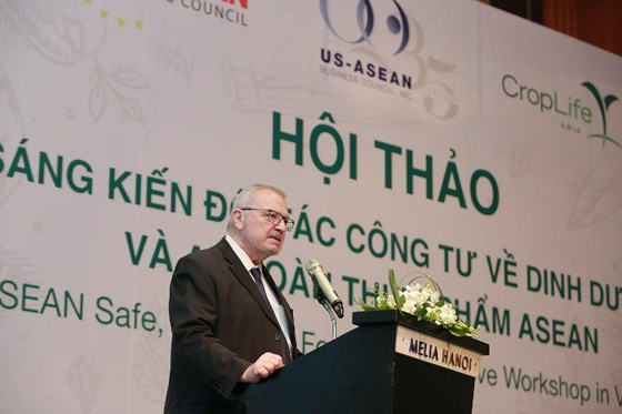 Vietnam promotes public-private cooperation on safe food guarantee ảnh 1