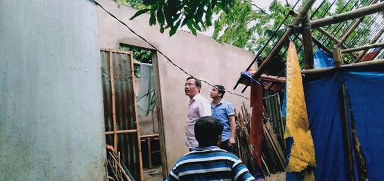 Whirlwind blows away at least 17 rooftops in Thua Thien- Hue ảnh 3