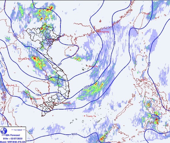 Most localities of country face torrential rain, thunderstorm ảnh 1