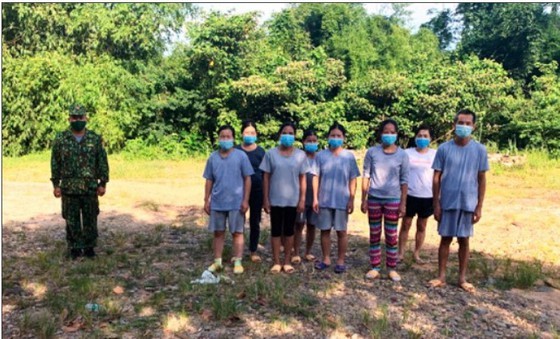 Six people prosecuted for illegally bringing Chinese into Vietnam ảnh 1