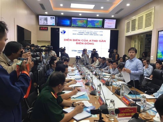 Central region plans to cope with new storm ảnh 1