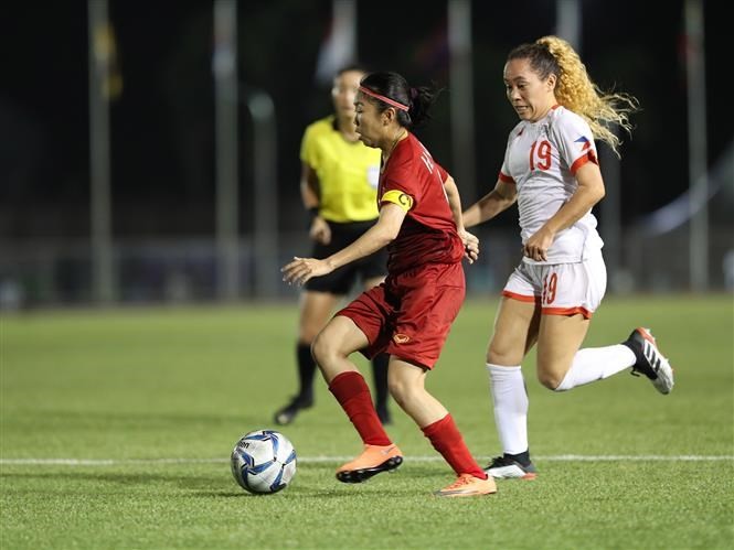 Vietnam women enter SEA Games football’s final ảnh 5