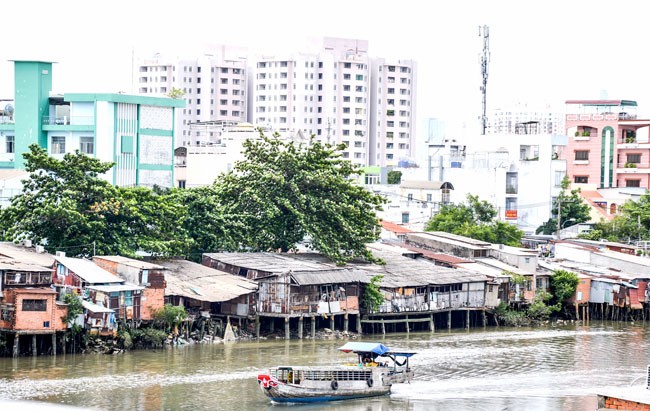Nan giải lấn sông, lấp kênh rạch (B1): Sống trong âu lo, ô nhiễm ảnh 1