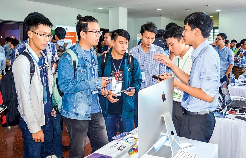 Startup Việt sàng lượng tìm chất ảnh 1