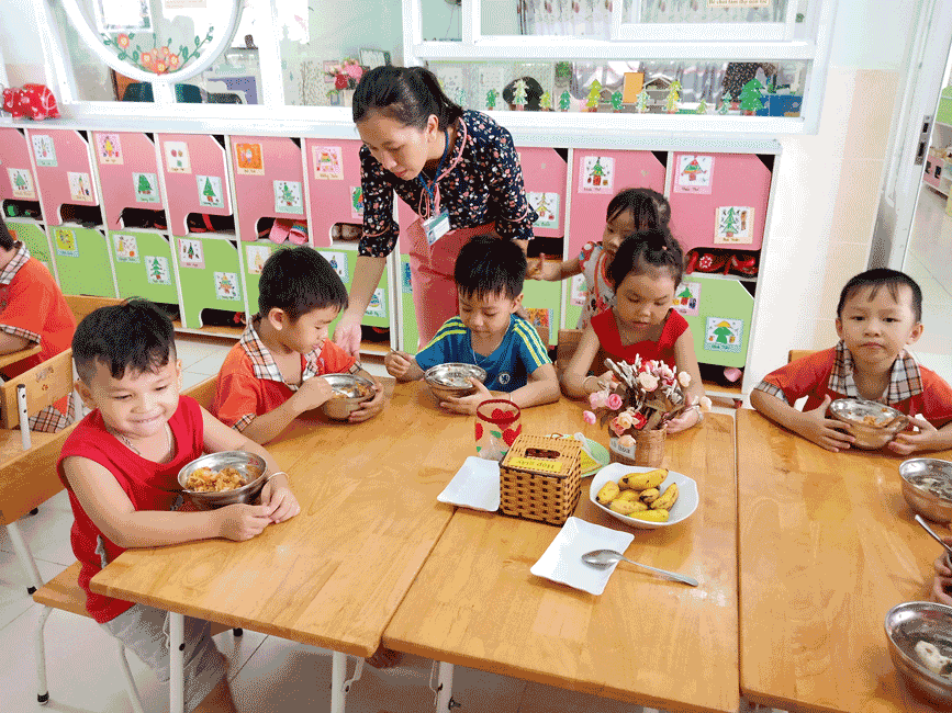 Quá thiếu trường mầm non cho con công nhân ảnh 1
