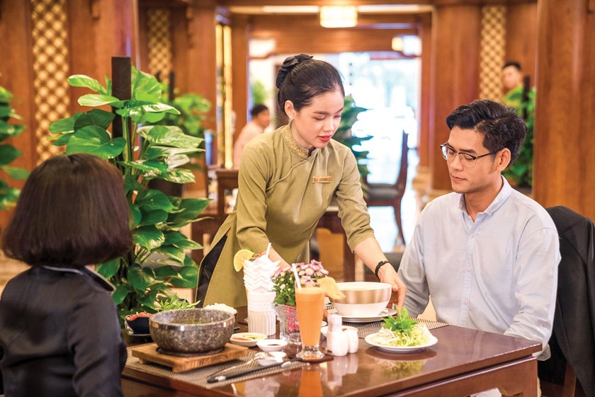 Ưu đãi dịch vụ 5 sao tại Rex Hotel Saigon ảnh 7