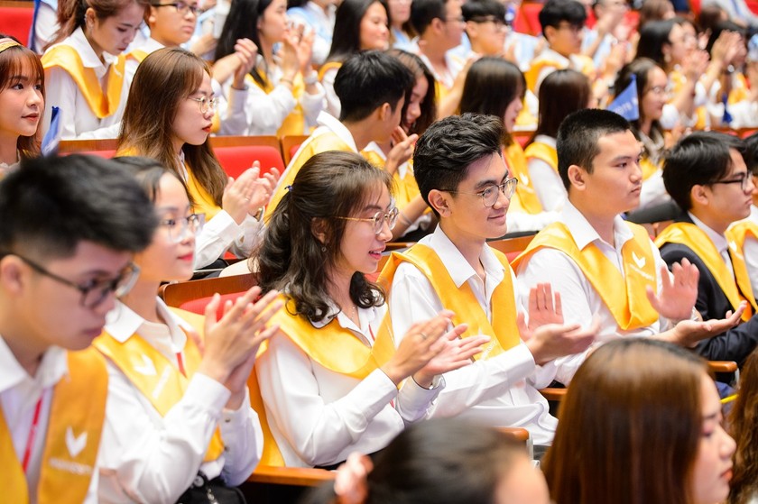 Trường Đại học Vinuni khai giảng năm học đầu tiên ảnh 3