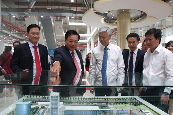 Newly-built coach station officially opened to the public ảnh 2