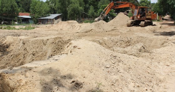 HCMC adopts measures agaisnt sand speculation (Photo: SGGP)