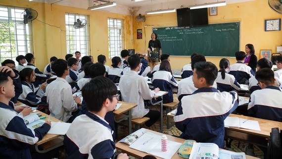 Ministry proposes to facilitate admission of students from epidemic-hit areas ảnh 1