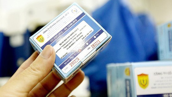 Viet A Company imports 3 million Covid-19 test kits from China ảnh 1