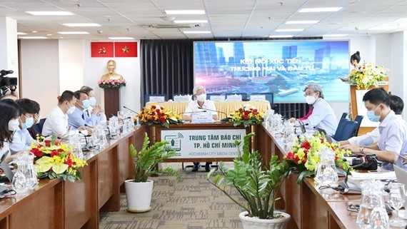 HCMC needs US$44 billion for economic growth from 2021-2025: Vice Chairman ảnh 1 HCMC needs US$44 billion for economic growth from 2021-2025: Vice Chairman ảnh 1