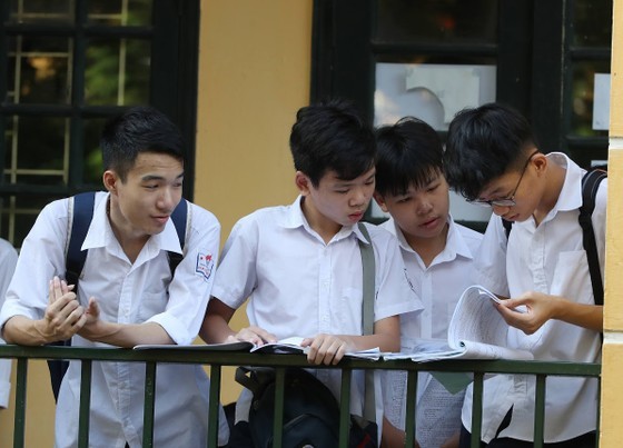 Prime Minister asks schools to publicize collections ảnh 1