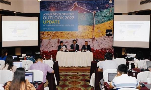 ADB keeps Vietnam 2022 growth forecast unchanged at 6.5 percent ảnh 1 ADB keeps Vietnam 2022 growth forecast unchanged at 6.5 percent ảnh 1