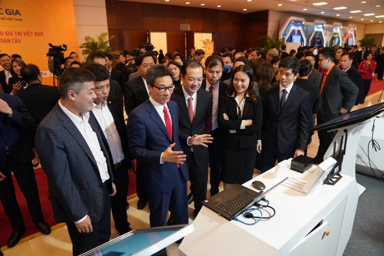 Deputy PM suggests changes to have one million IT workers ảnh 2 Deputy PM suggests changes to have one million IT workers ảnh 2