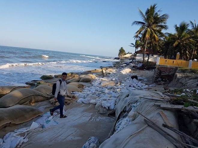 Cua Dai beach has been seriously eroded for years (Photo: tienphong.vn)