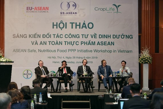 Experts attend in ASEAN safe, Nutritious Food Public–private Partnership Initivative Workshop in Hanoi