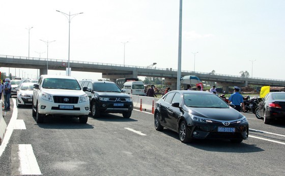 Lo Te- Rach Soi expressway put into operation ảnh 3