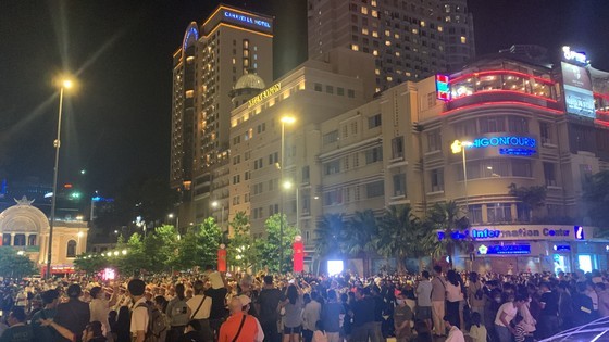 Performance, parade of trumpet contingent held at Nguyen Hue walking street ảnh 3 Performance, parade of trumpet contingent held at Nguyen Hue walking street ảnh 3