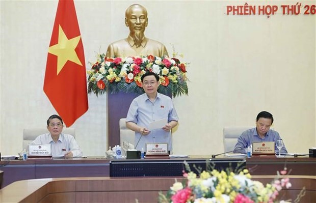 na-chairman-vuong-dinh-hue-at-sesssion-8171.jpg