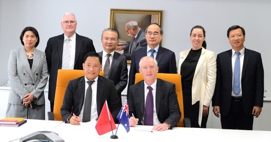 City Party Chief meets Australian Prime Minister in Canberra ảnh 6