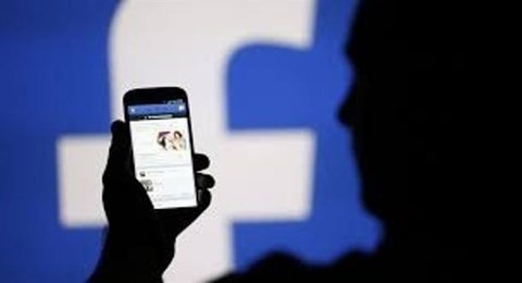 Facebook has removed 2,311 posts that violated Vietnamese laws since the beginning of the year.(Photo anninhthudo.vn)