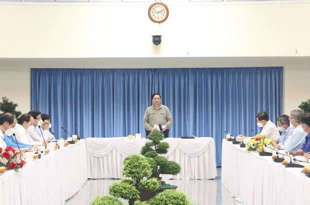 PM inspects Covid-19 prevention and control in Dong Nai province ảnh 1