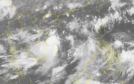 Tropical low-pressure may become storm