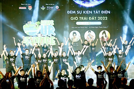SGGP Newspaper, HCMC Youth Union respond 2022 Earth Hour Campaign ảnh 2
