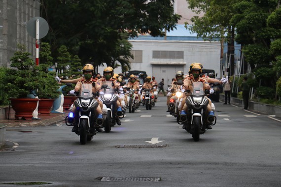 HCMC Police ensure security, order during four days of holiday ảnh 2