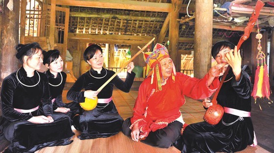Practices of Then receive UNESCO certificate ảnh 1 Practices of Then receive UNESCO certificate ảnh 1