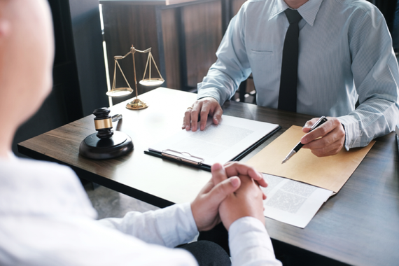 Small enterprises unprepared to tackle lawsuits ảnh 1