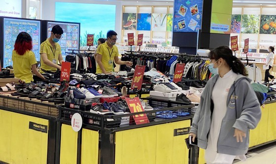 Enterprises strive to boost consumer demand ảnh 2