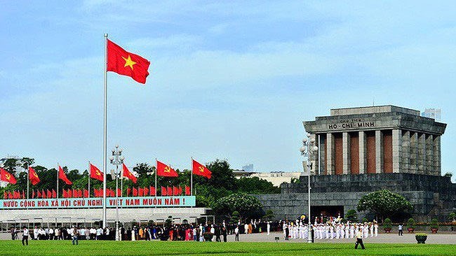 Ho Chi Minh Mausoleum welcomes over 38,600 people on National Day