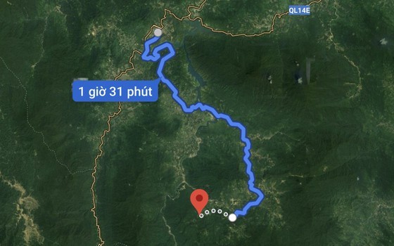 Storm-triggered landslides bury 11 people, isolate 200 workers in Quang Nam ảnh 1 Storm-triggered landslides bury 11 people, isolate 200 workers in Quang Nam ảnh 1
