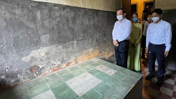 City Party Secretary visits historical sites, works with District 5 ảnh 2 City Party Secretary visits historical sites, works with District 5 ảnh 2