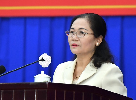 President Phuc calls for investors into Cu Chi, Hoc Mon districts ảnh 5