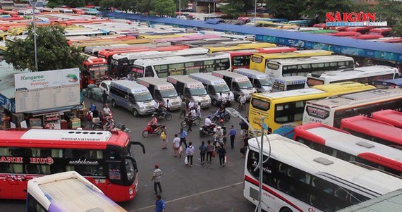 Quang Ngai makes 21-day home isolation mandatory for arrivals from HCMC ảnh 1 Quang Ngai makes 21-day home isolation mandatory for arrivals from HCMC ảnh 1