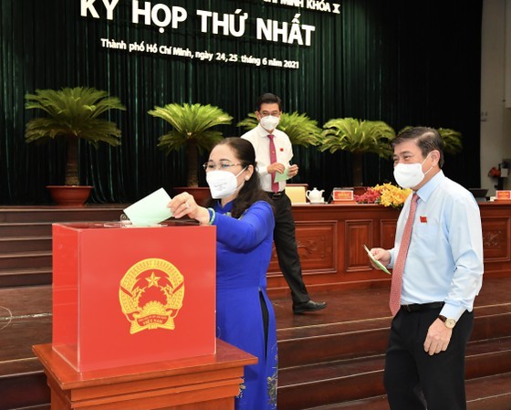 Top leaders of HCMC People's Council, People’s Committee re-elected ảnh 4 Top leaders of HCMC People's Council, People’s Committee re-elected ảnh 4
