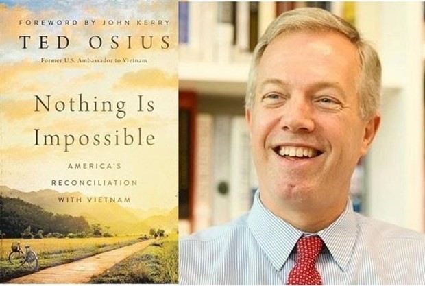 Former US ambassador writes on US reconciliation with Vietnam ảnh 1