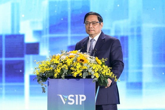 PM Pham Minh Chinh kicks off construction of VSIP 3 ảnh 1 PM Pham Minh Chinh kicks off construction of VSIP 3 ảnh 1