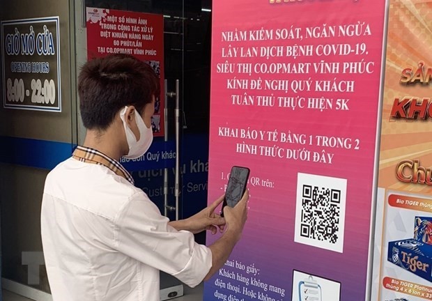 Vietnam temporarily stops health declaration for arrivals ảnh 1